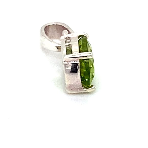 Peridot 1.03ct Platinum Finish Silver Pendant - Picture 5 of 8